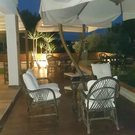 Cesmevillatuna Villa *